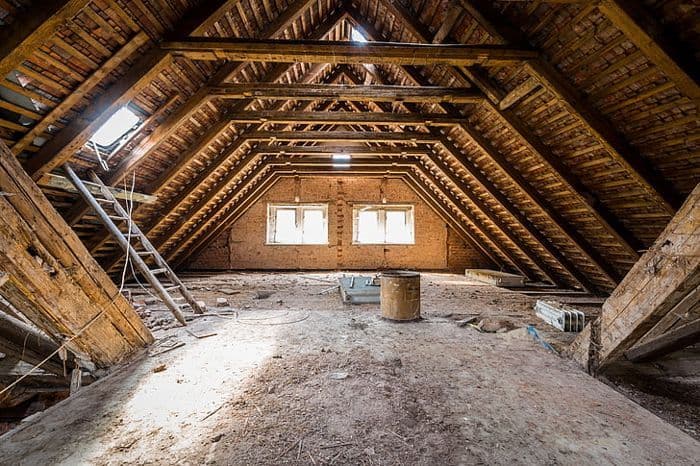 attic1.jpg