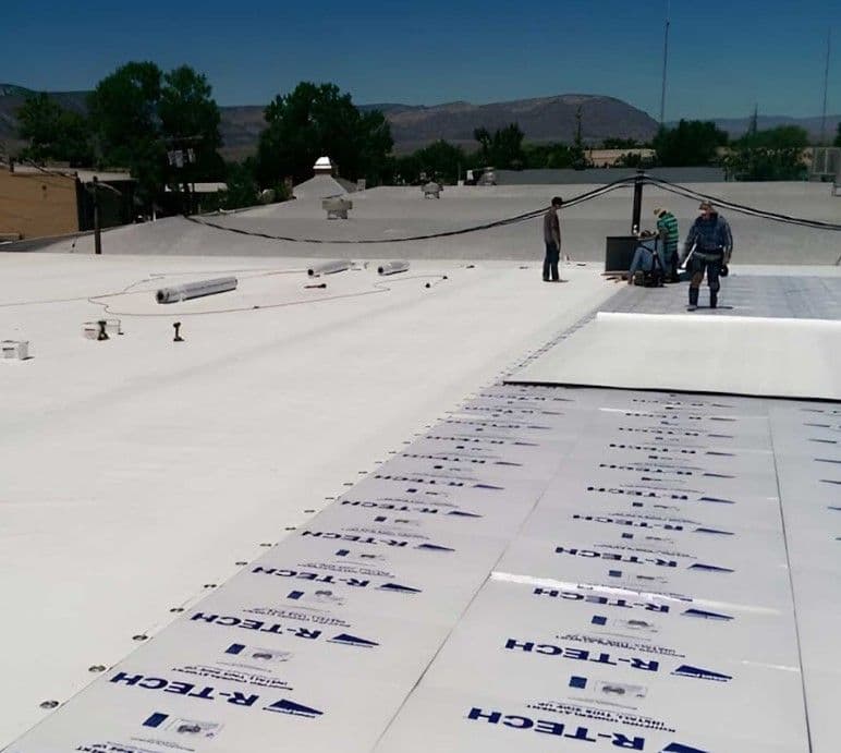 commercial-roofing-company-1.jpg