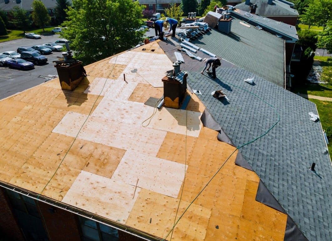 roofing-contractor.jpg