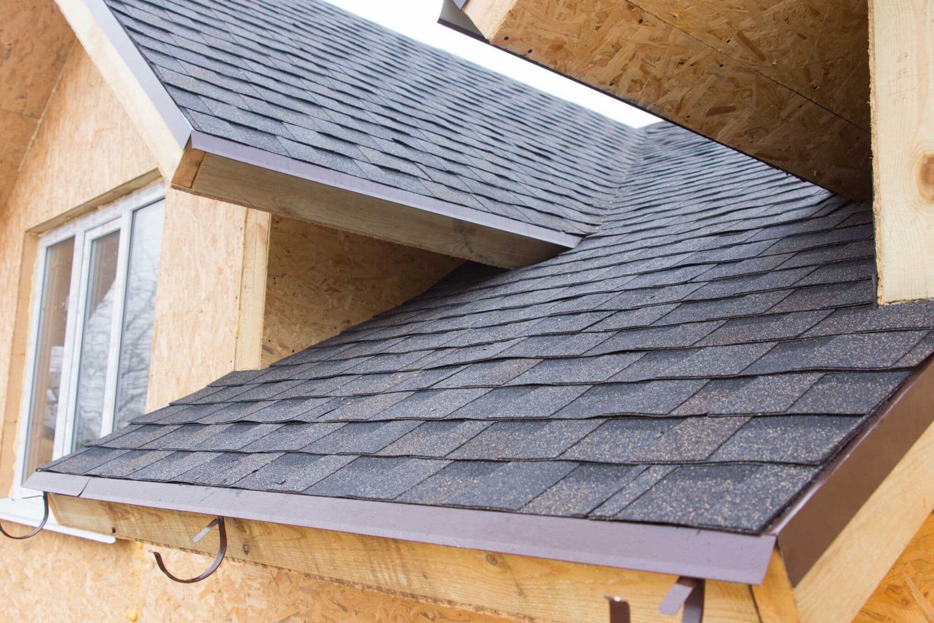 Trusted-Roofing-Company-in-Salina-1-2048x1365.jpg